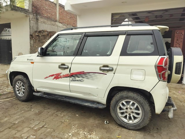 Second-hand 2017 Mahindra TUV 300 T8 for sale in Allahabad-2