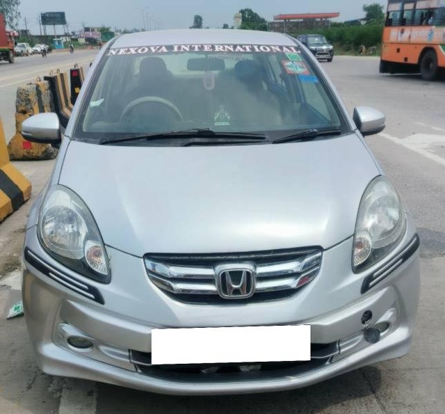 Second-hand 2015 Honda Amaze VX i-Vtech for sale in Bulandshahr-1