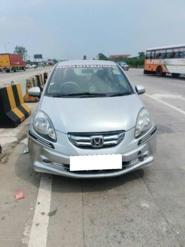 Second-hand 2015 Honda Amaze VX i-Vtech for sale in Bulandshahr-3