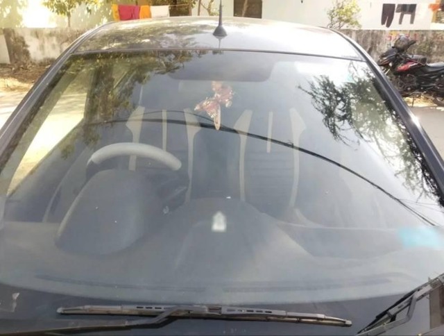 Second-hand 2018 Hyundai EON Magna Plus for sale in Medak District-11