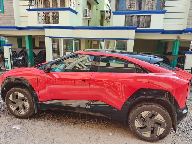 Second-hand 2025 Mahindra BE 6 Pack Three for sale in Chennai-2