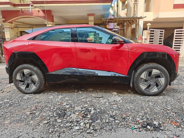 Second-hand 2025 Mahindra BE 6 Pack Three for sale in Chennai-6