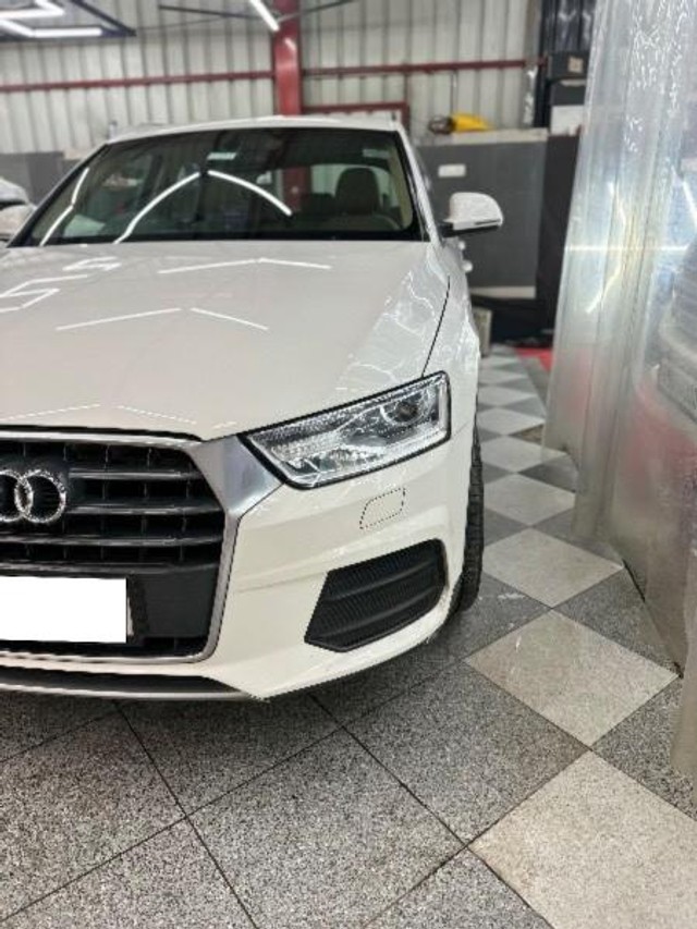 Second-hand 2017 Audi Q3 35 TDI Quattro Premium Plus for sale in Mohali-11