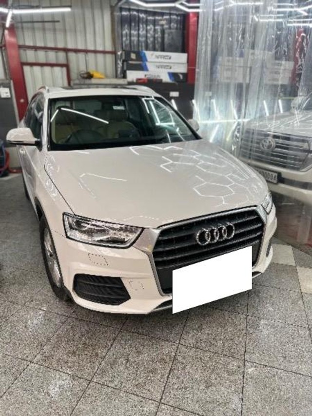 Second-hand 2017 Audi Q3 35 TDI Quattro Premium Plus for sale in Mohali-16