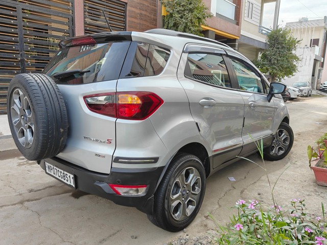 Second-hand 2019 Ford Ecosport 1.5 Diesel Titanium Plus BSIV for sale in Indore-5