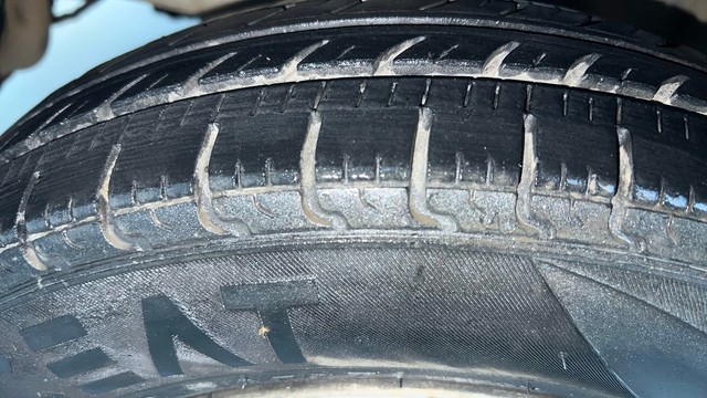 Second-hand 2015 Hyundai i10 Magna 1.1 for sale in Chandigarh-23