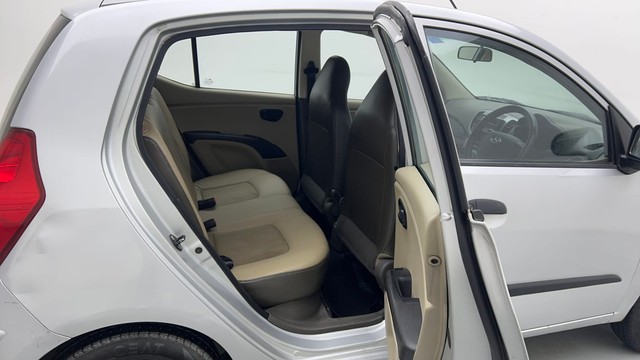 Second-hand 2015 Hyundai i10 Magna 1.1 for sale in Chandigarh-25