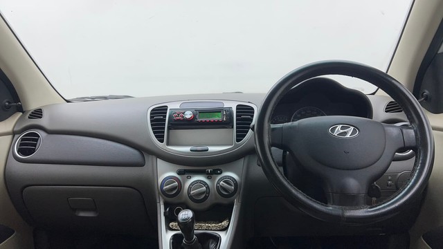 Second-hand 2015 Hyundai i10 Magna 1.1 for sale in Chandigarh-11