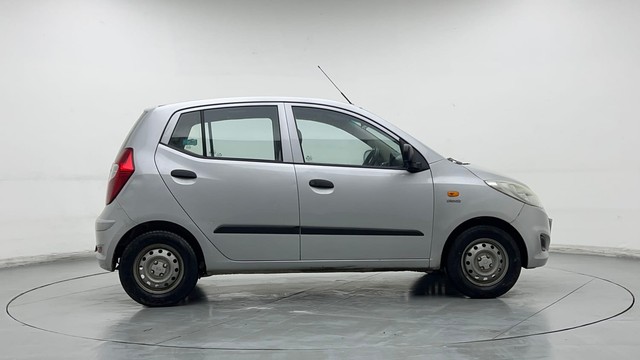 Second-hand 2015 Hyundai i10 Magna 1.1 for sale in Chandigarh-2