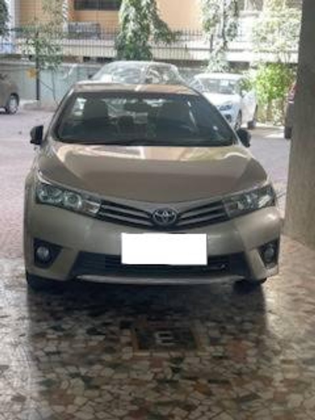 Toyota Corolla Altis GL MT Second-hand 2014 Toyota Corolla Altis GL MT for sale in Mumbai-1