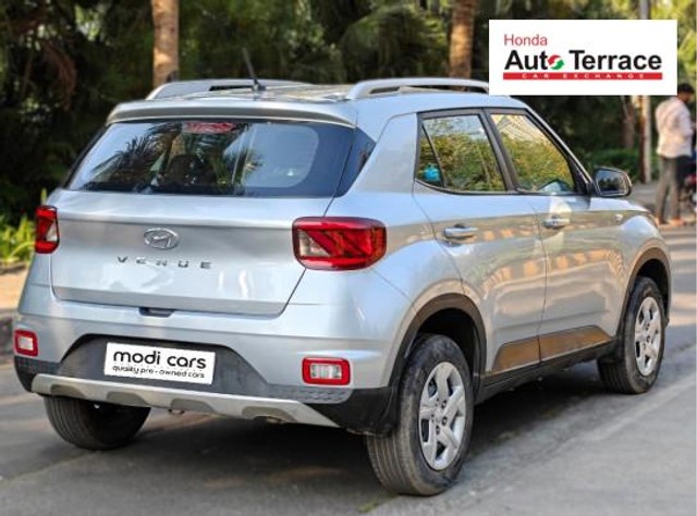 Second-hand 2020 Hyundai Venue S BSIV for sale in Mumbai-2