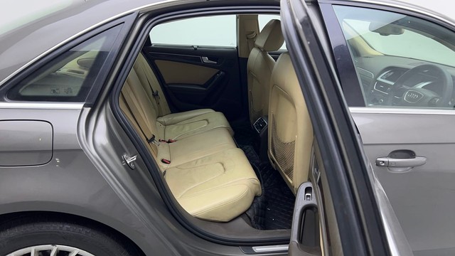 Second-hand 2015 Audi A4 2.0 TDI Premium Plus for sale in Jaipur-23