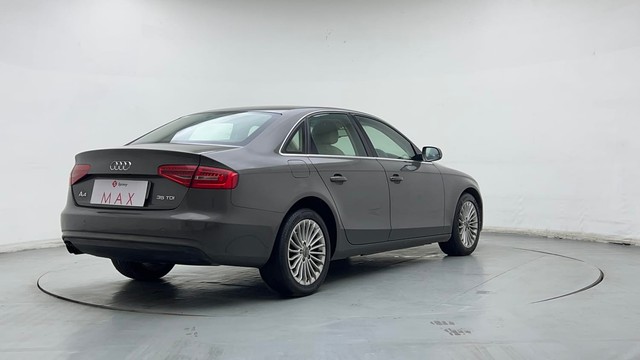 Second-hand 2015 Audi A4 2.0 TDI Premium Plus for sale in Jaipur-3