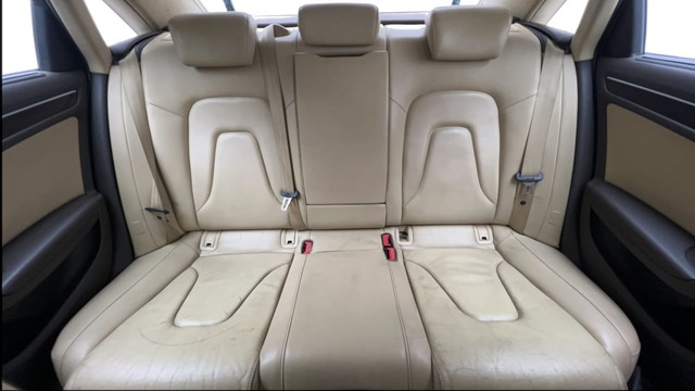 Second-hand 2015 Audi A4 2.0 TDI Premium Plus for sale in Jaipur-27