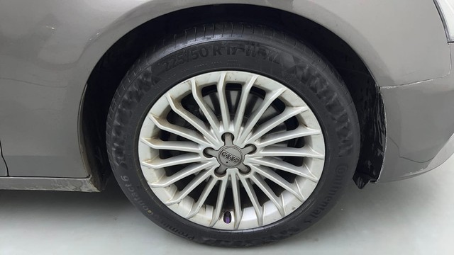 Second-hand 2015 Audi A4 2.0 TDI Premium Plus for sale in Jaipur-17