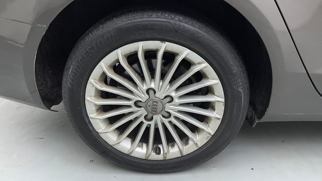 Second-hand 2015 Audi A4 2.0 TDI Premium Plus for sale in Jaipur-18