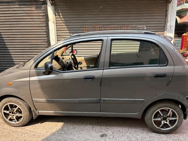 Second-hand 2011 Chevrolet Spark 1.0 LT for sale in North 24 Parganas-1