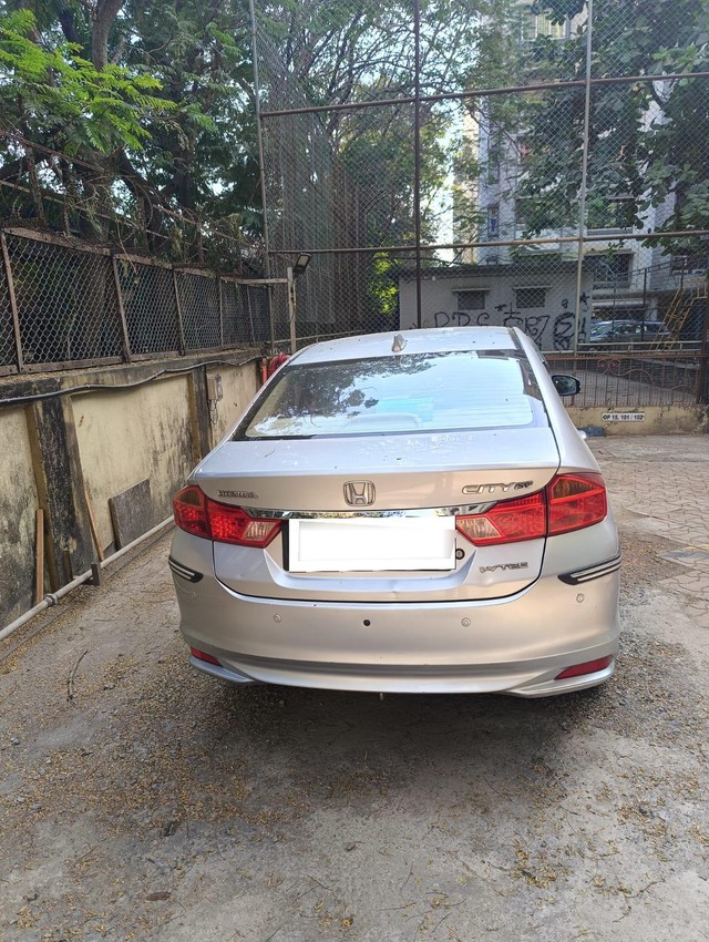 Second-hand 2016 Honda City i VTEC CVT SV for sale in Mumbai-2