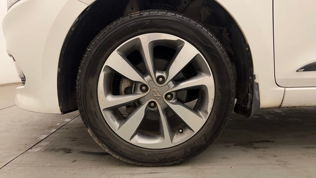 Second-hand 2015 Hyundai i20 Asta 1.2 for sale in Chandigarh-20