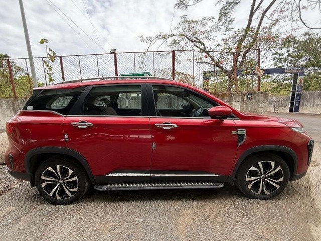 Second-hand 2024 MG Hector Plus Sharp Pro 7 Str Diesel 2023-2025 for sale in Pune-0