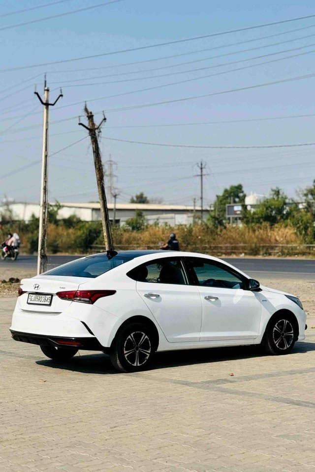 Second-hand 2018 Hyundai Verna CRDi 1.6 AT EX for sale in Surat-1
