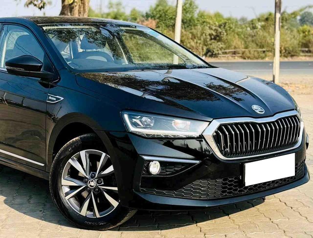 Skoda Slavia 1.0 TSI Style Second-hand 2024 Skoda Slavia 1.0 TSI Style for sale in Surat-0