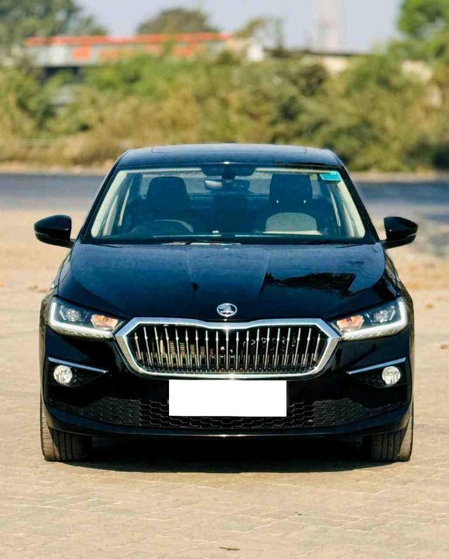 Skoda Slavia 1.0 TSI Style Second-hand 2024 Skoda Slavia 1.0 TSI Style for sale in Surat-2