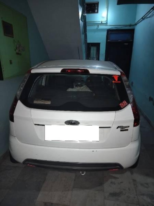 Second-hand 2012 Ford Figo Diesel ZXI for sale in Bareilly-1