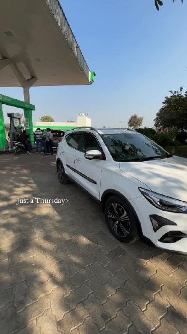 Second-hand 2023 MG Astor Sharp EX BSVI for sale in Firozabad-3