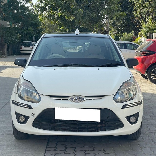 Second-hand 2011 Ford Figo Petrol EXI for sale in Nagpur-3