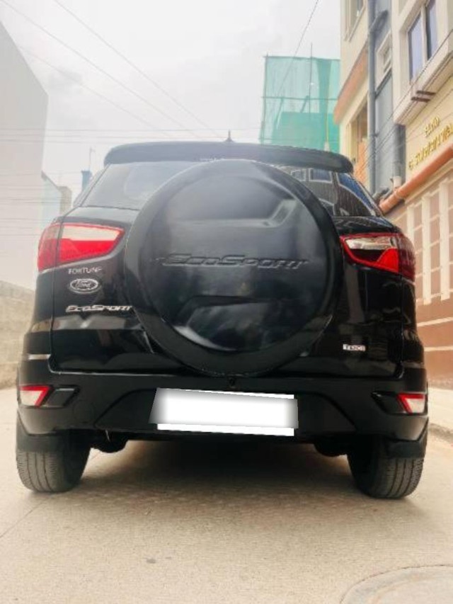 Second-hand 2016 Ford Ecosport 1.5 TDCi Trend Plus BSIV for sale in Hyderabad-4