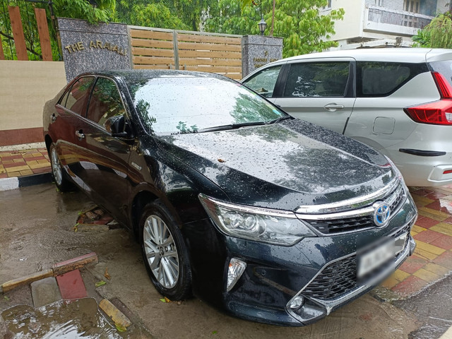 Second-hand 2018 Toyota Camry 2.5 Hybrid for sale in New Delhi-1