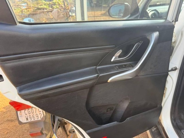 Second-hand 2018 Mahindra XUV500 W11 BSIV for sale in Durg-11