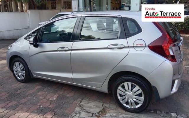 Honda Jazz 1.2 S AT i VTEC Second-hand 2015 Honda Jazz 1.2 S AT i VTEC for sale in Mangalore-2