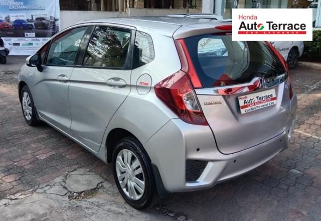 Honda Jazz 1.2 S AT i VTEC Second-hand 2015 Honda Jazz 1.2 S AT i VTEC for sale in Mangalore-9