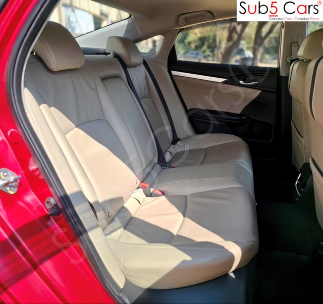 Second-hand 2020 Honda Civic ZX for sale in Hyderabad-9