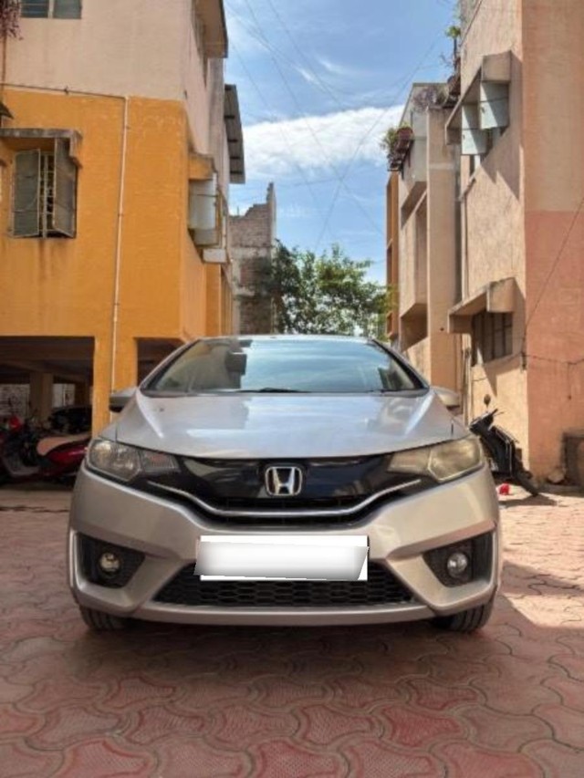 Second-hand 2016 Honda Jazz 1.5 VX i DTEC for sale in Aurangabad-9