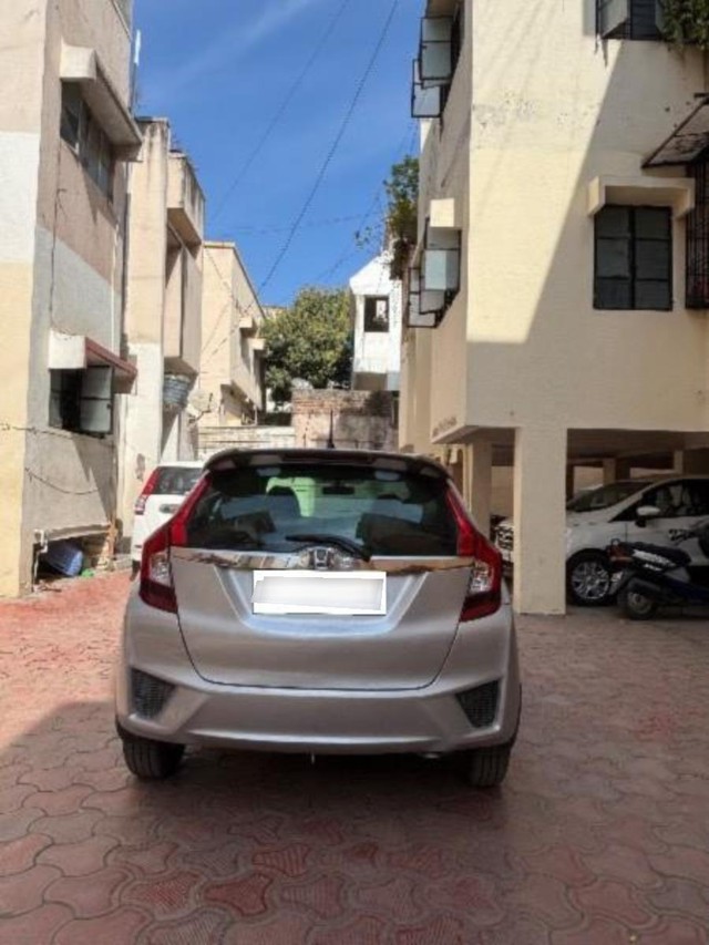 Second-hand 2016 Honda Jazz 1.5 VX i DTEC for sale in Aurangabad-6