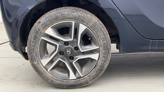 Second-hand 2021 Tata Tiago XZA AMT for sale in Kolkata-18