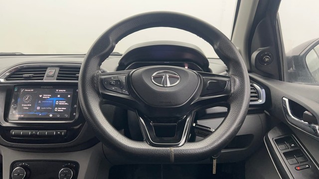 Second-hand 2021 Tata Tiago XZA AMT for sale in Kolkata-23