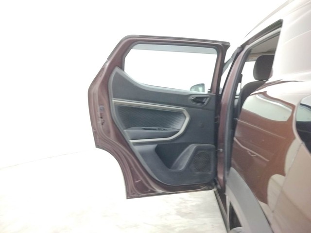 Second-hand 2021 Renault Kiger RXZ Turbo for sale in Coimbatore-32