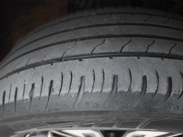 Second-hand 2021 Renault Kiger RXZ Turbo for sale in Coimbatore-35