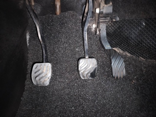 Second-hand 2021 Renault Kiger RXZ Turbo for sale in Coimbatore-14