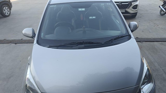 Second-hand 2015 Hyundai Grand i10 Magna for sale in Ahmedabad-4