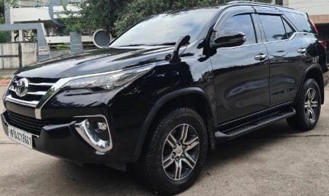 Second-hand 2020 Toyota Fortuner TRD AT for sale in Indore-8