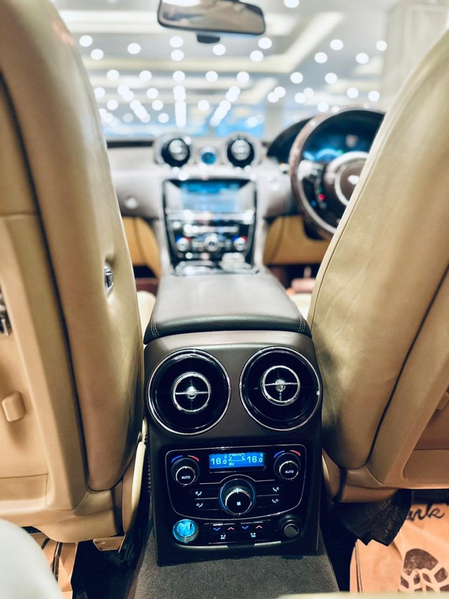Second-hand 2016 Jaguar XJ 3.0L Portfolio for sale in New Delhi-12