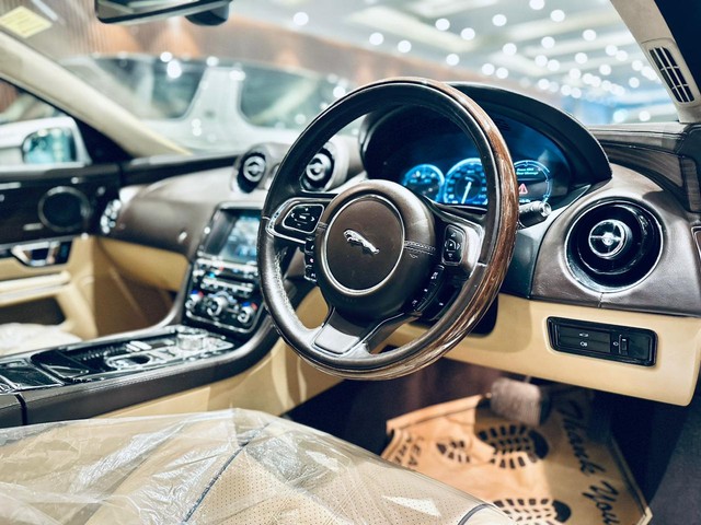 Second-hand 2016 Jaguar XJ 3.0L Portfolio for sale in New Delhi-9