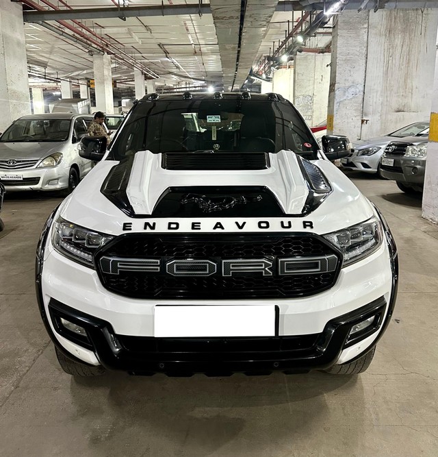 Second-hand 2018 Ford Endeavour 2.2 Titanium AT 4X2 for sale in Mumbai-3
