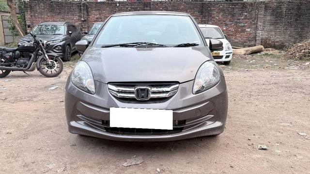 Second-hand 2015 Honda Amaze S i-Vtech for sale in Howrah-2