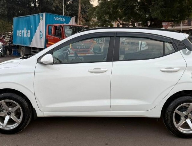Second-hand 2021 Hyundai Grand i10 Nios AMT Sportz for sale in Zirakpur